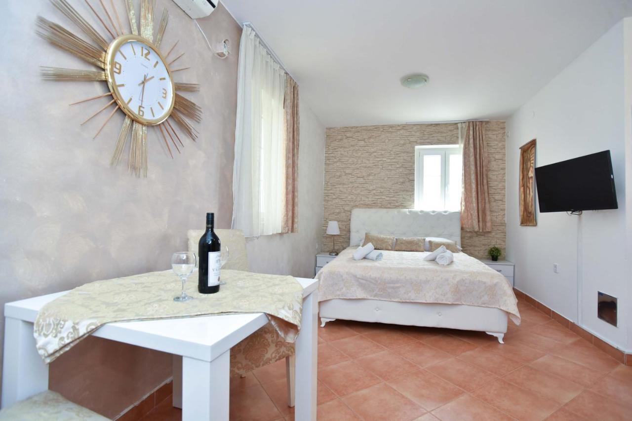St. Nicola'S Apartments Будва Екстериор снимка
